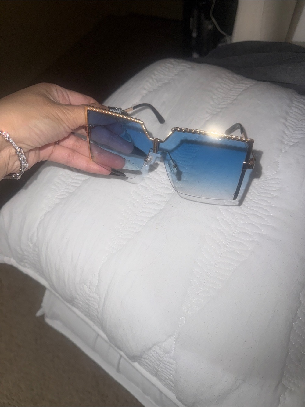 Gold Frame Blue Gradient Rimless Shield Sunglasses - Picture 2 of 5